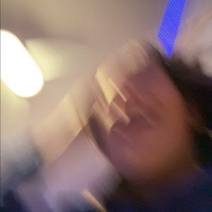 Meet your Posher, Avery